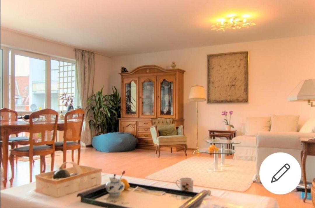 Grosse Wohnung Fuer Gruppe Nürnberg Dış mekan fotoğraf