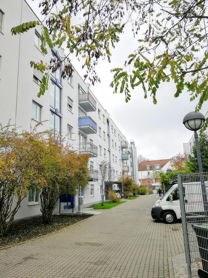 Grosse Wohnung Fuer Gruppe Nürnberg Dış mekan fotoğraf